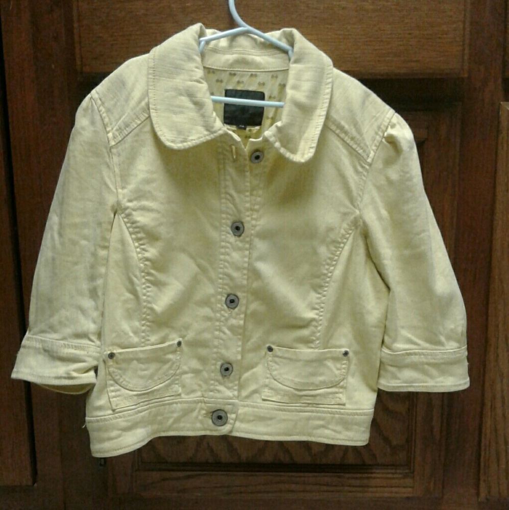 Cute Yellow Jacket